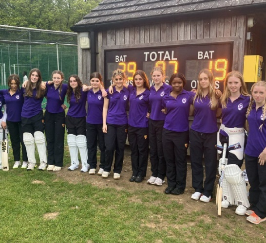 Oratory Cricket Girls' U15s record 10 wicket victory in first competitive fixture